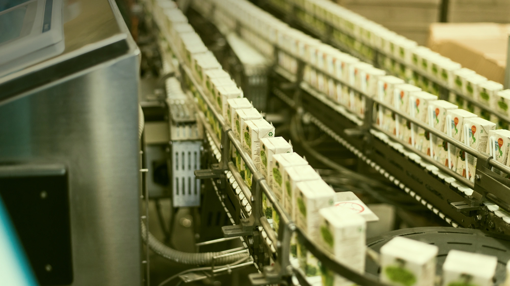 X-ray inspection for liquid foods and beverages